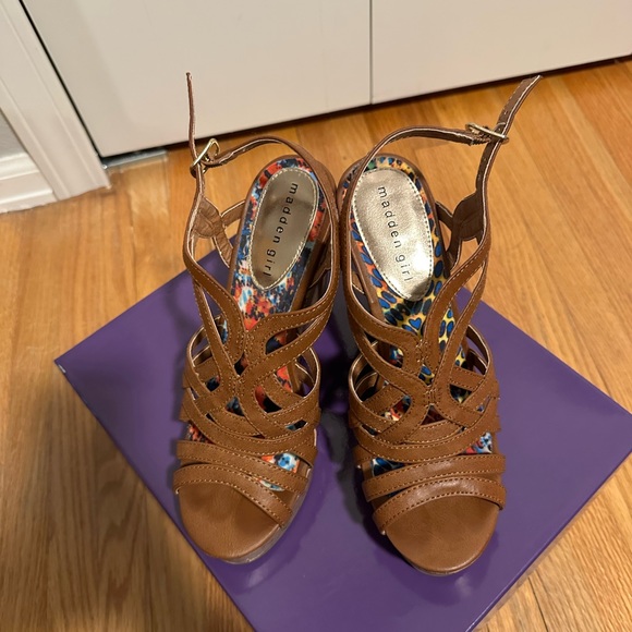 Wedges - Picture 2 of 3